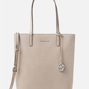 Michael Kors Hayley Large Tote Bag